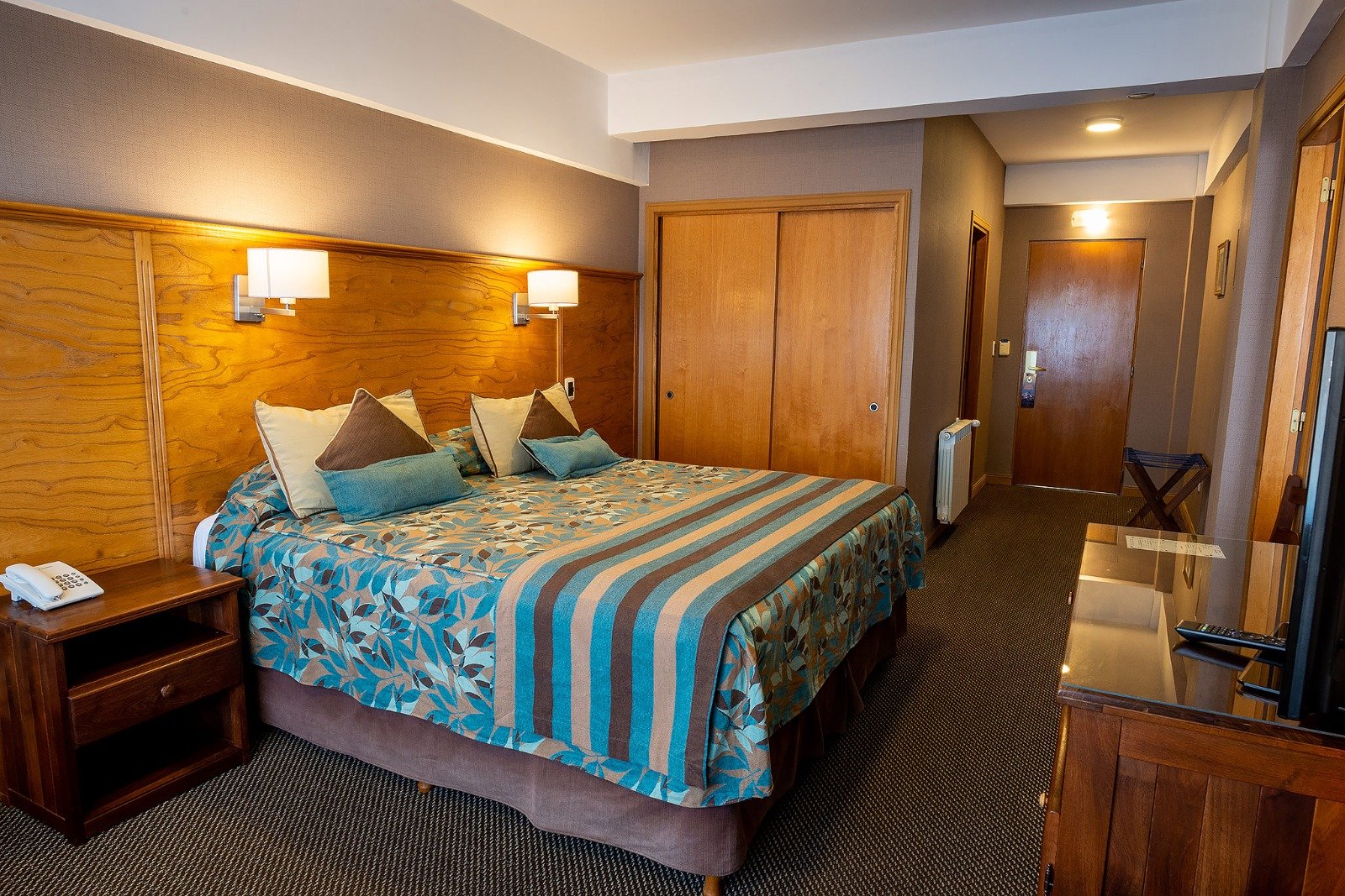 Foto Hotel Tierra Del Fuego 2